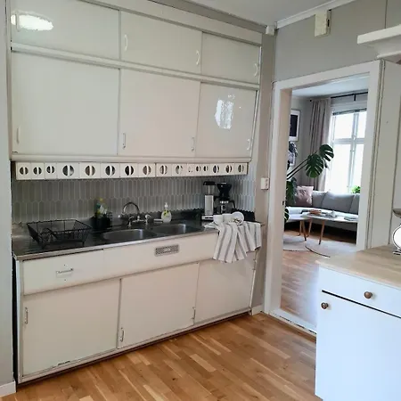 Fru Sols Hus * Farsund