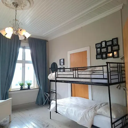 Apartment Fru Sols Hus Farsund