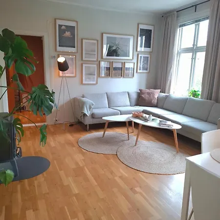Fru Sols Hus *